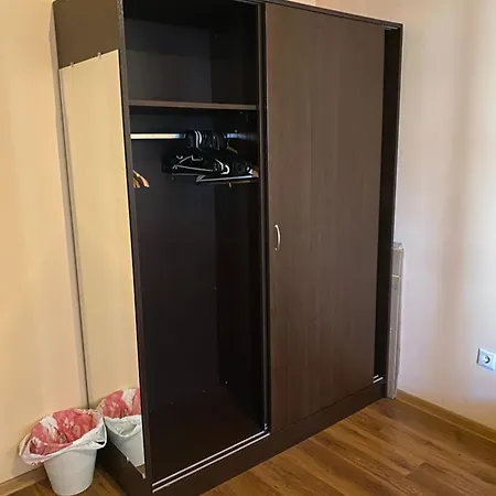 Cosy Private In Center Price شقة