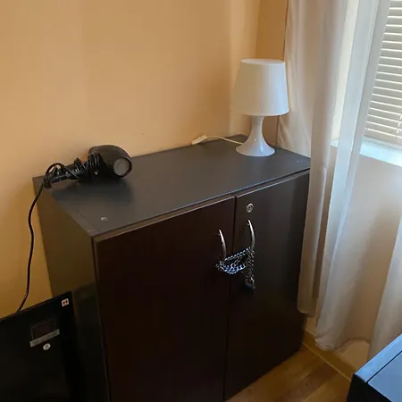 Cosy Private In Center Price Sofía